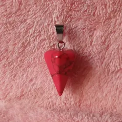 Cuarzo Pirámide Howlita Roja