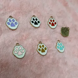 Dije huella de perro 🐶 esmaltado
