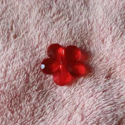 Flor acrílica 5 petalos grande roja transparente