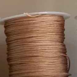 POR METRO Hilo chino 0.8 mm beige oscuro