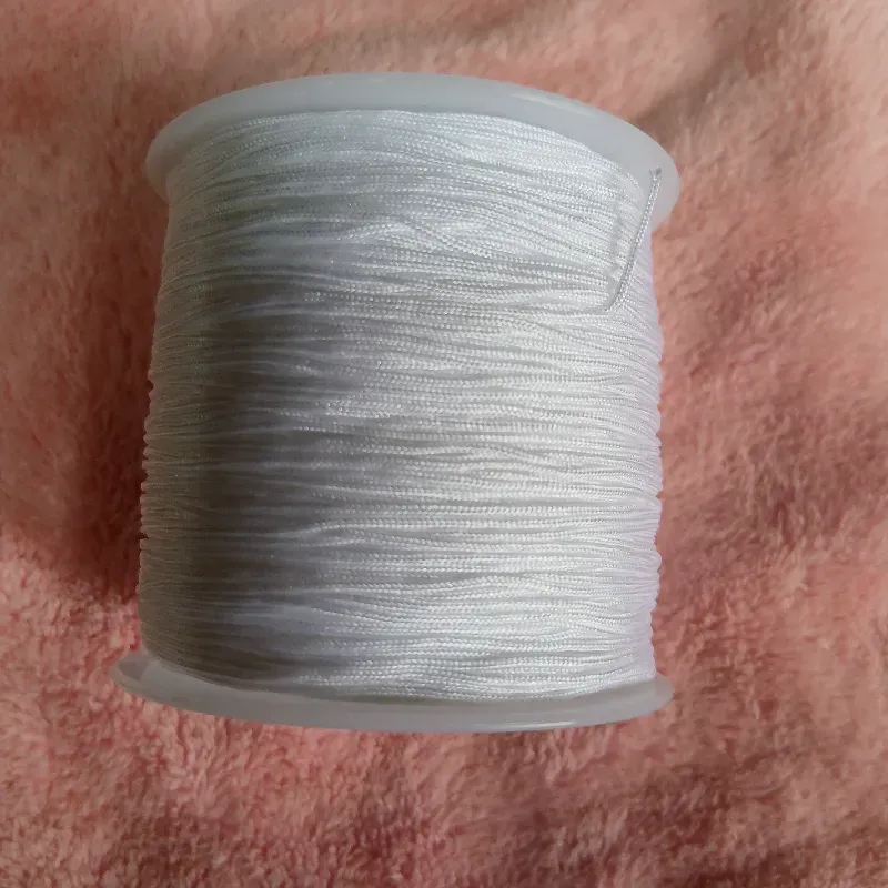 Hilo chino blanco