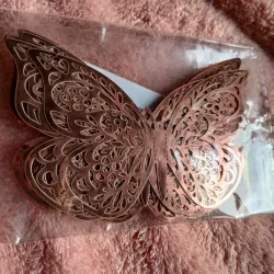 Mariposa decorativa suelta cobre