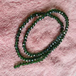 Swaroski tira 4mm verde más oscuro transparente