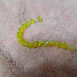 Swaroskis sueltos 4 mm amarillo transparente