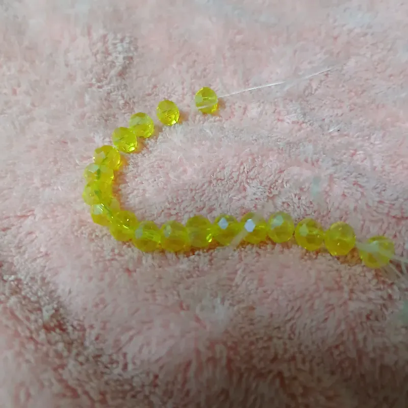 Swaroskis sueltos 4 mm amarillo transparente