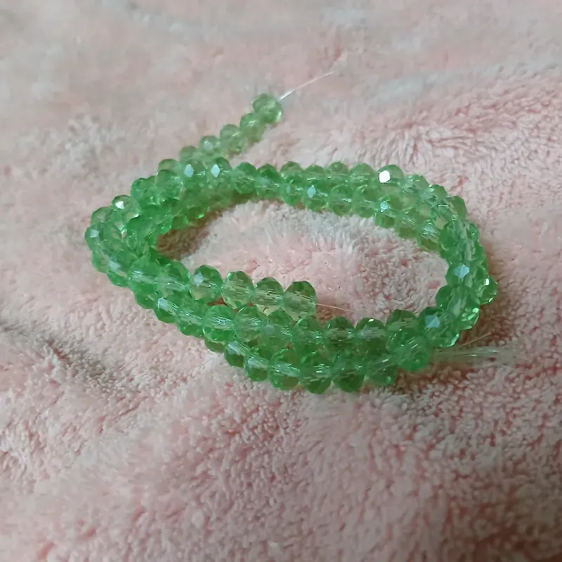 Swaroskis sueltos 6 mm verde claro transparente