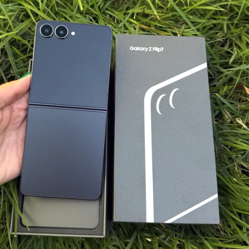 Samsung Z flip 7          ⚜️500 usd ⚜️
