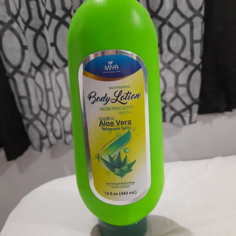 Crema corporal hidratante de Aloe Vera