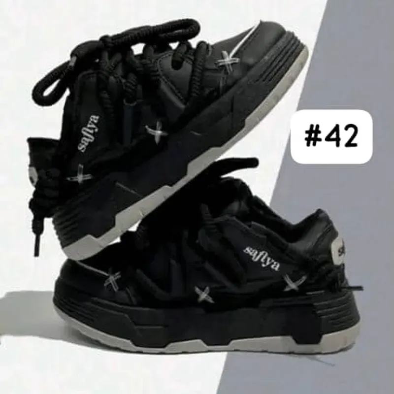 Tenis 