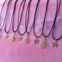 Collar pareja guitarra y estrella