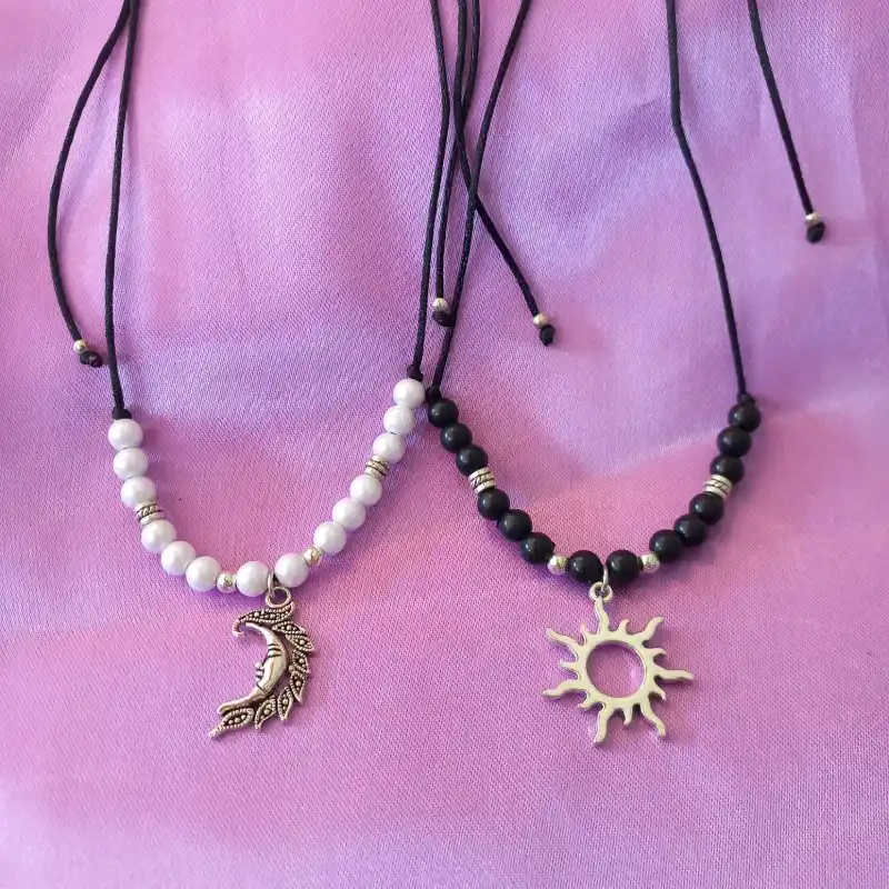 Pareja luna y sol