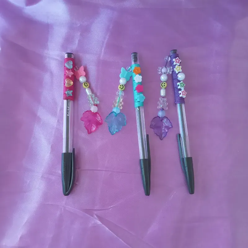 Plumas decortivas