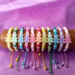 Pulseras de perlas con ositos
