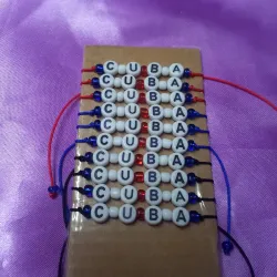 Pulseras letras CUBA