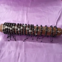 Pulseras perlas negras