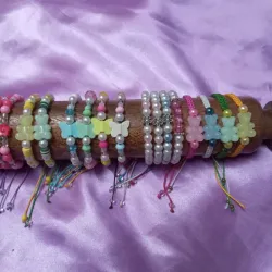 Pulseras variadas