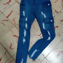 pantalones 4 puertas azul clarito 