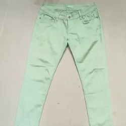 Pantalón de mujer