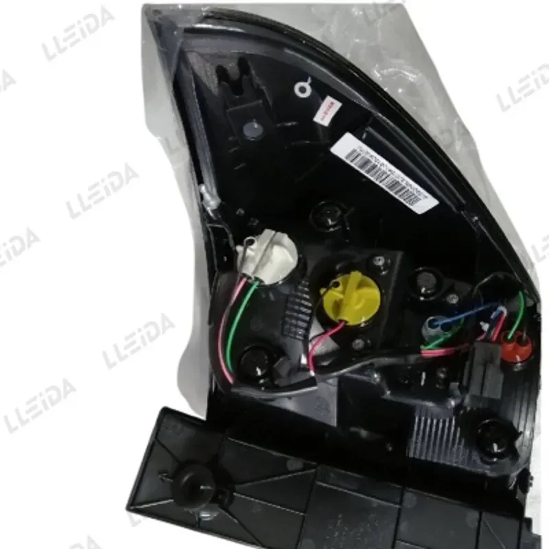 Conjunto completo de luz trasera izquierda combinada E10X