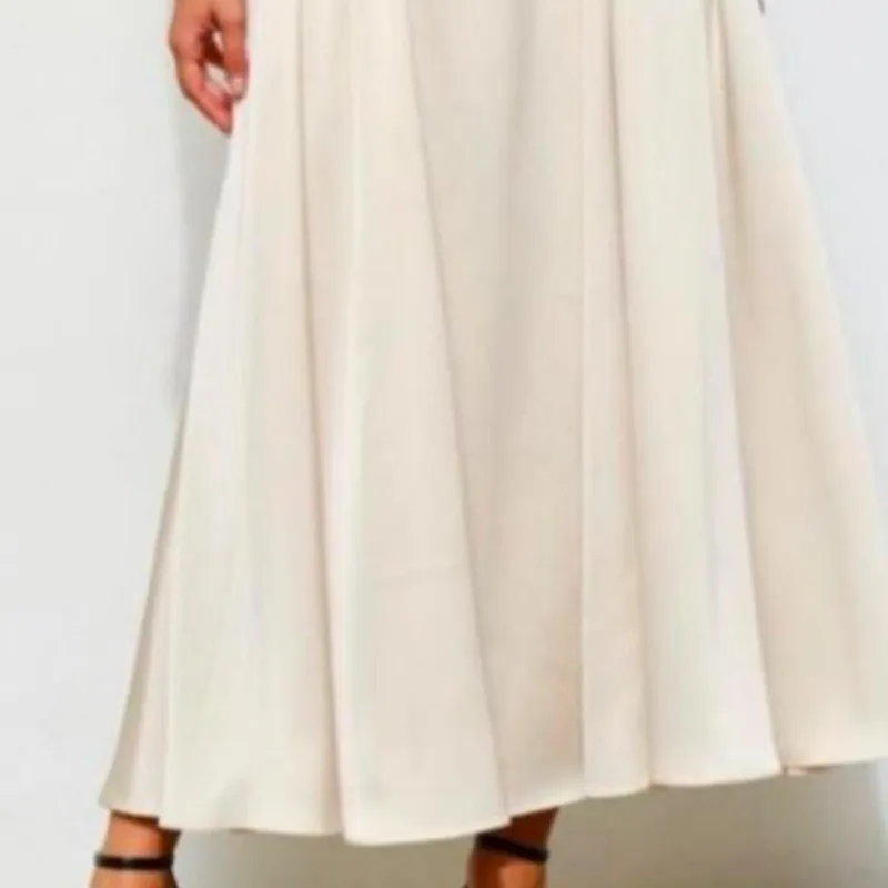 Vestido champagne