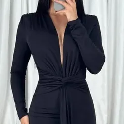 vestido negro de gala