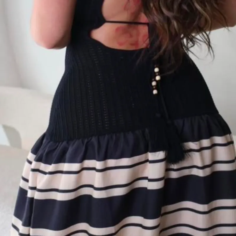 Vestido tejido ,espalda descubierta