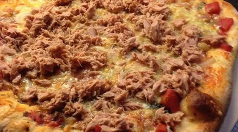 Pizza Familiar de Atún