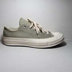 Chuck Taylor #39