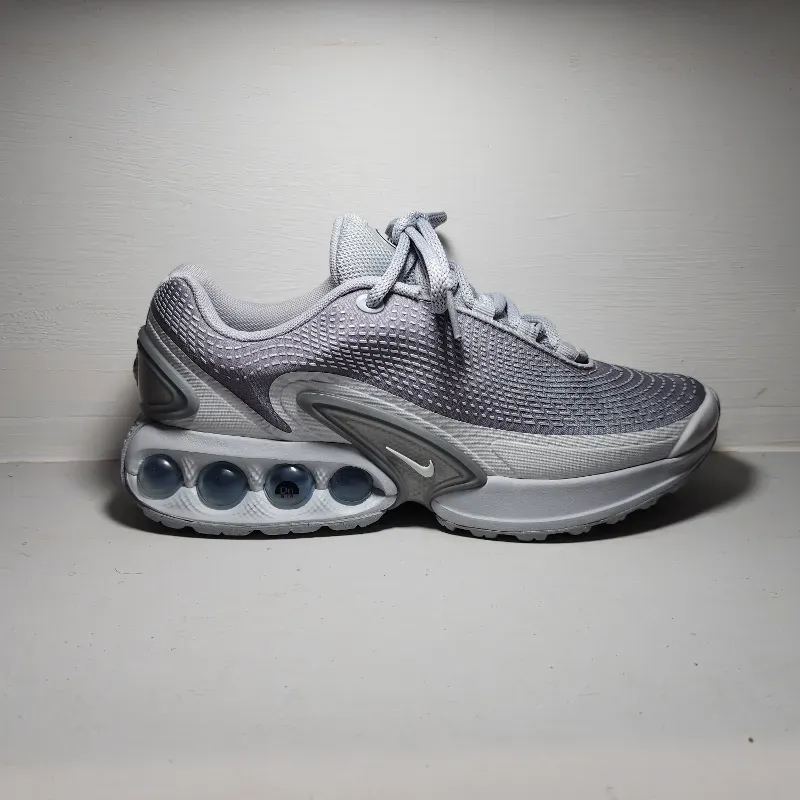 Air Max DN #40