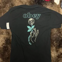 Obey talla L