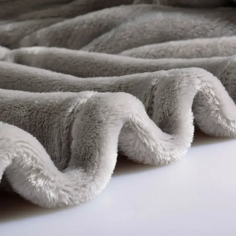 Cobija estilo sherpa