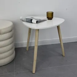 Mesa auxiliar de madera blanca