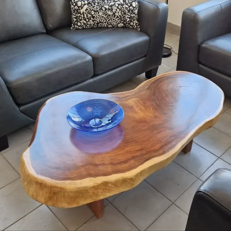 Mesa de madera estilo rustico 