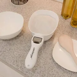 Pesa digital en cuchara