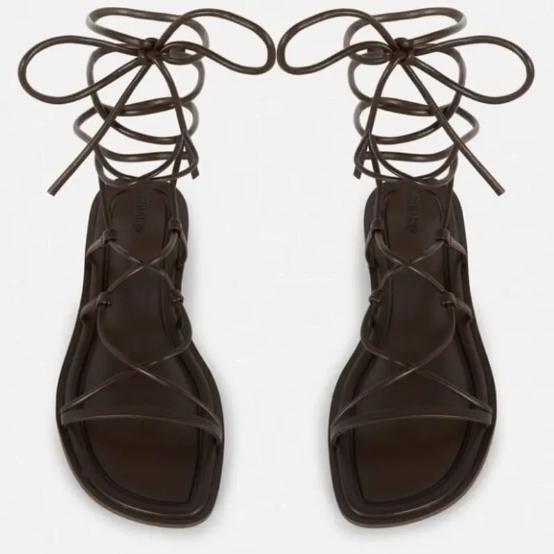 Sandalias marrón