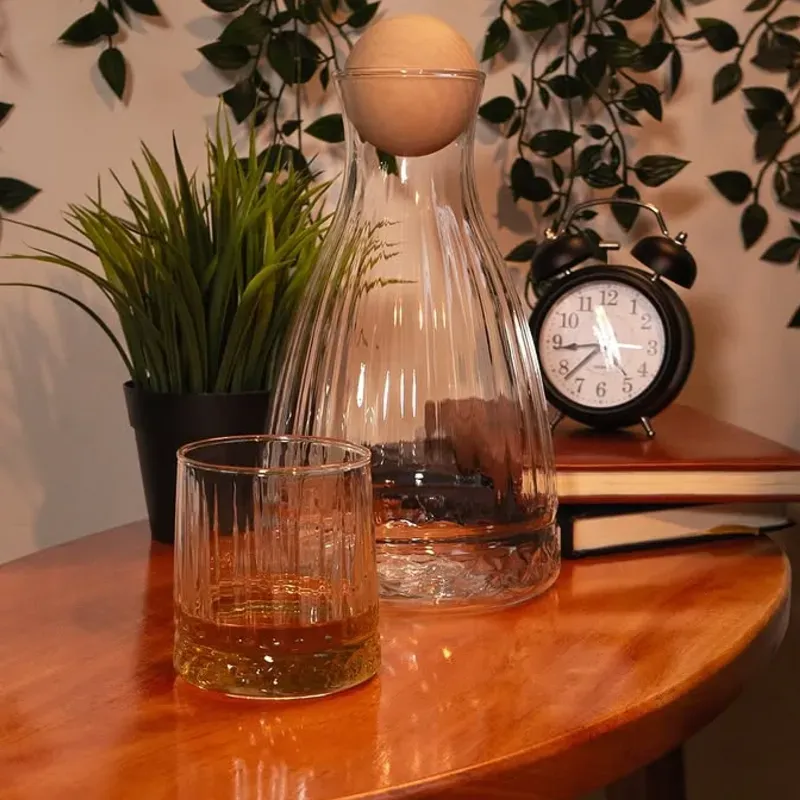 Set de jarra de cristal con seis vasos