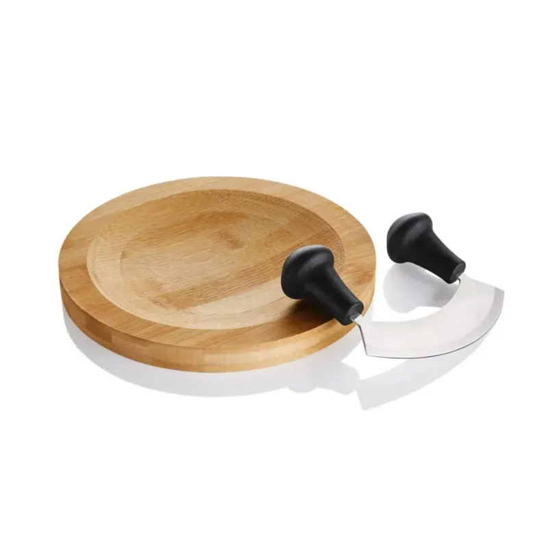 Tabla con picador para ensaladas