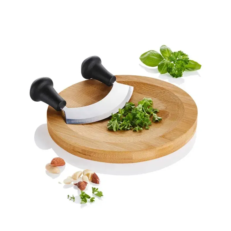 Tabla con picador para ensaladas