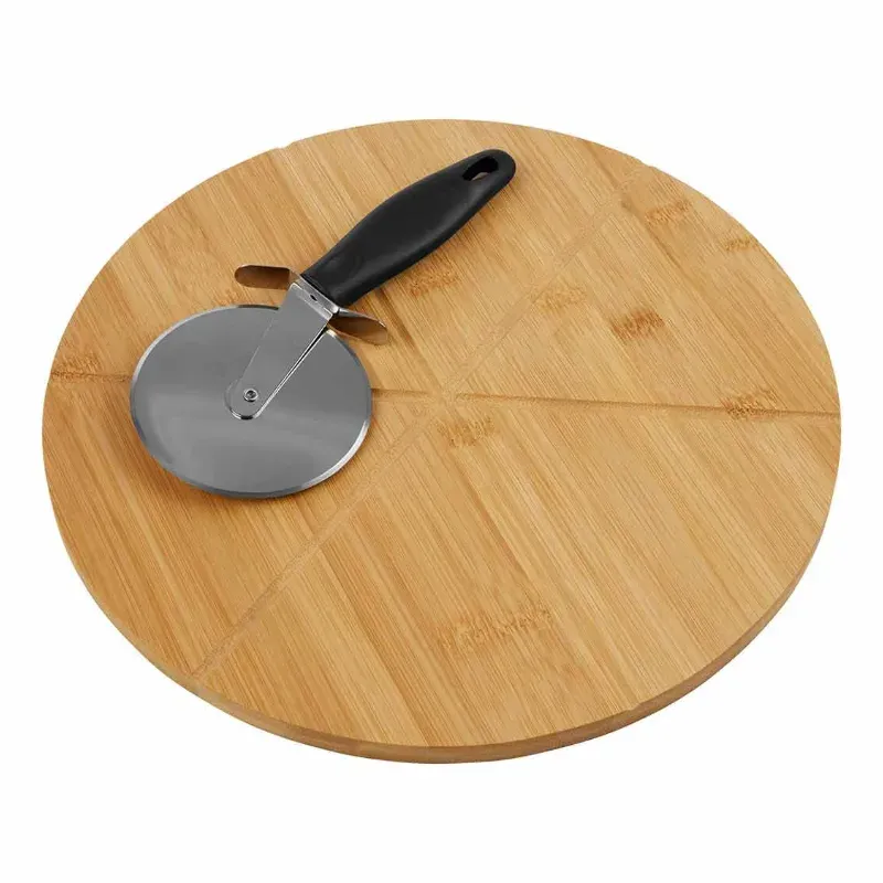 Tabla de bambú para pizza con cortapizzas
