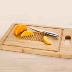 Tabla de corte con relieve