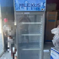 🔴Exhibidora Milexus de 13 pies