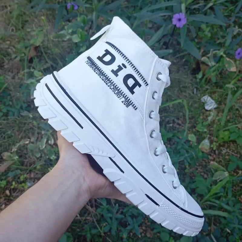 Estilo urbano con actitud — “DiD” High Top