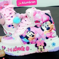 BOTAS MINNIE DETALLES ROSA Y LILA 🩷💕 Alumbran🌟