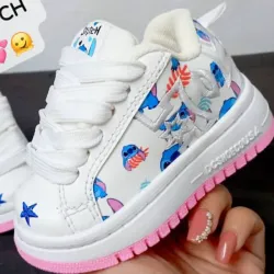 DOLCCE & GABANNA BLANCO STITCH detalles azules💙