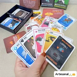 JUEGO GATITOS EXPLOSIVOS (EXPLODING KITTENS)