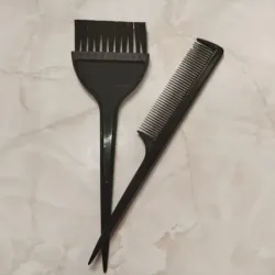 Brocha y peine para tinte