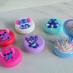 Espejo con cepillo Stitch