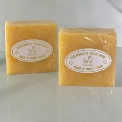 Jabón de Ácido Kójico y Cúrcuma