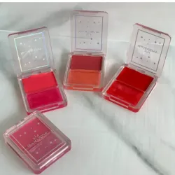 Paleta de rubor y labial