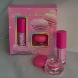 Set del cuidado labial